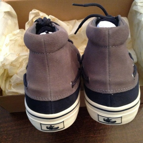G. H. Bass & Company Men\'s Crew Navy & Gray Chukka Boots 11.5M -New in Box main image 4